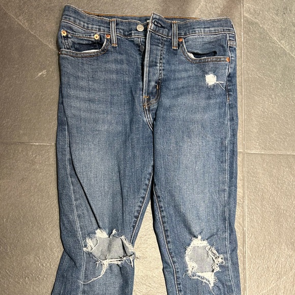 Levi’s Wedgie Skinny Jeans - Picture 1 of 4